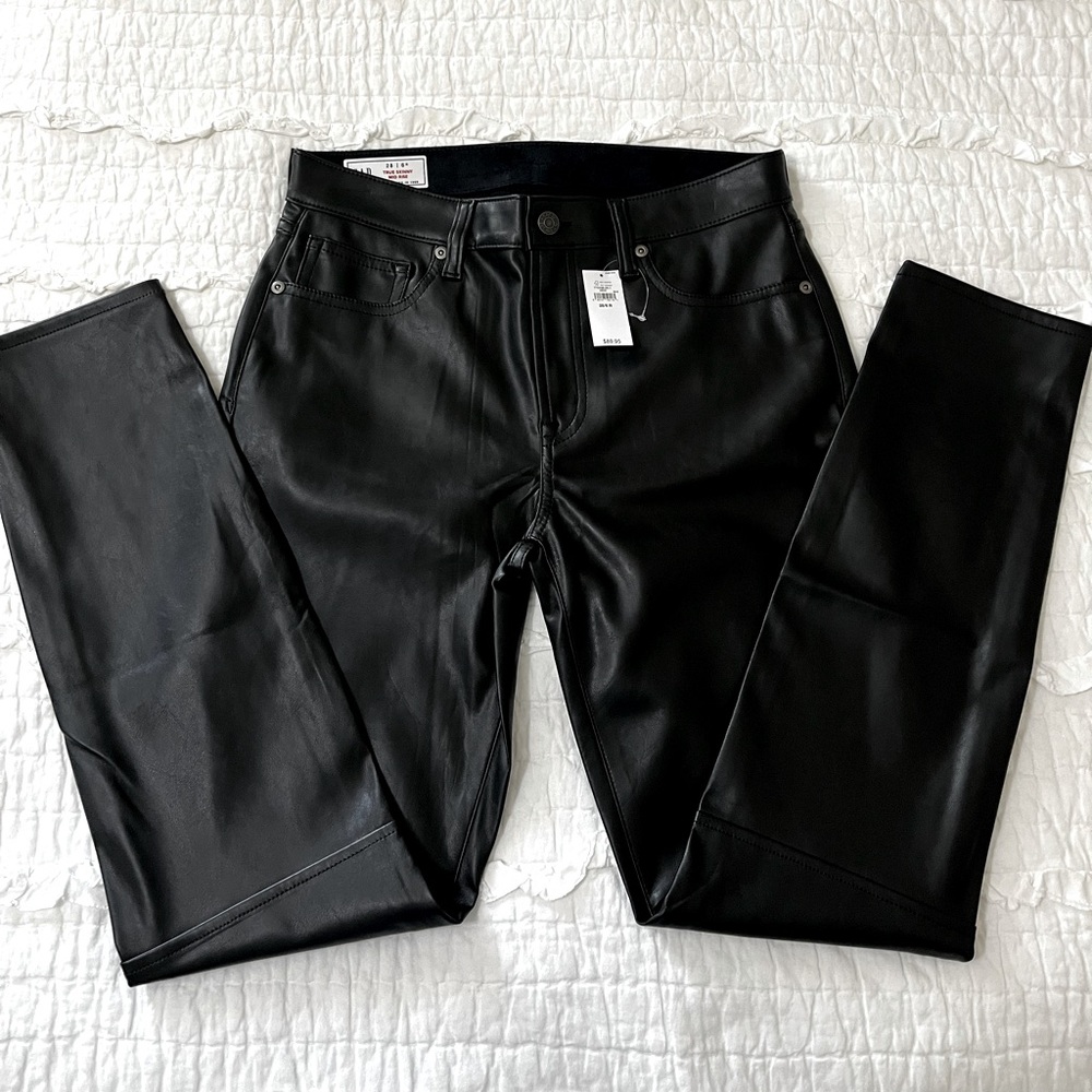 Gap Black Faux Leather Pants NWT Sz. 6